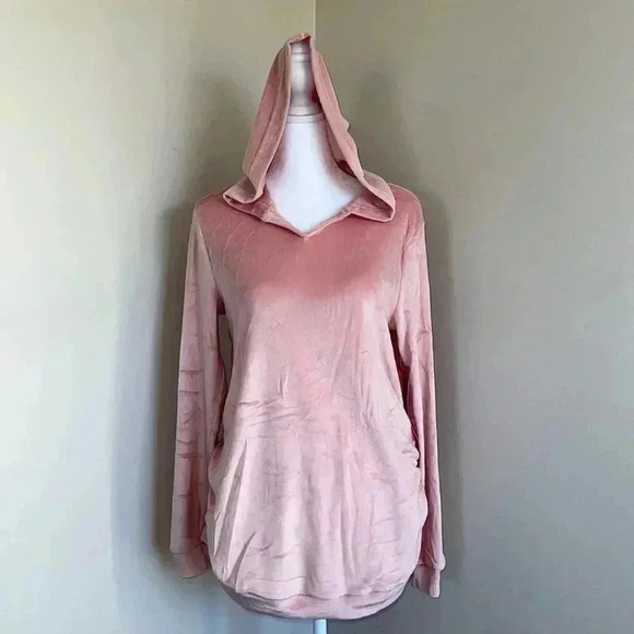 Feathers Maternity Long Sleeve Hoodie​​ - Picture 1 of 16